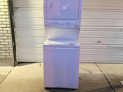 FRIGIDAIRE Washer And Electric Dryer Stackable