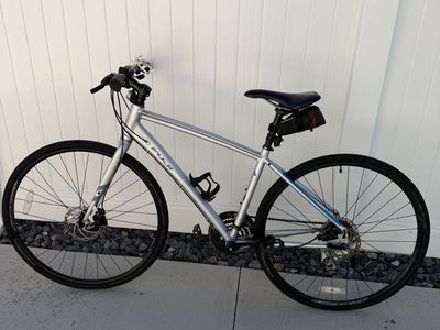 Fuji Womens Road Bike - Exceptional condition