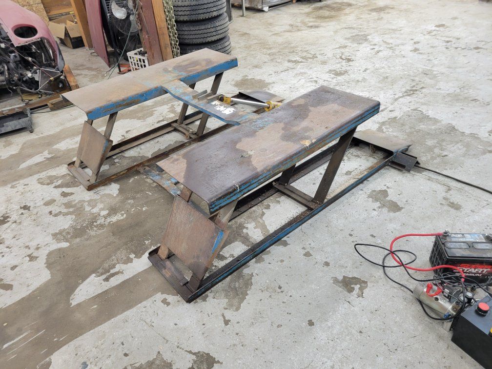 Main image 3