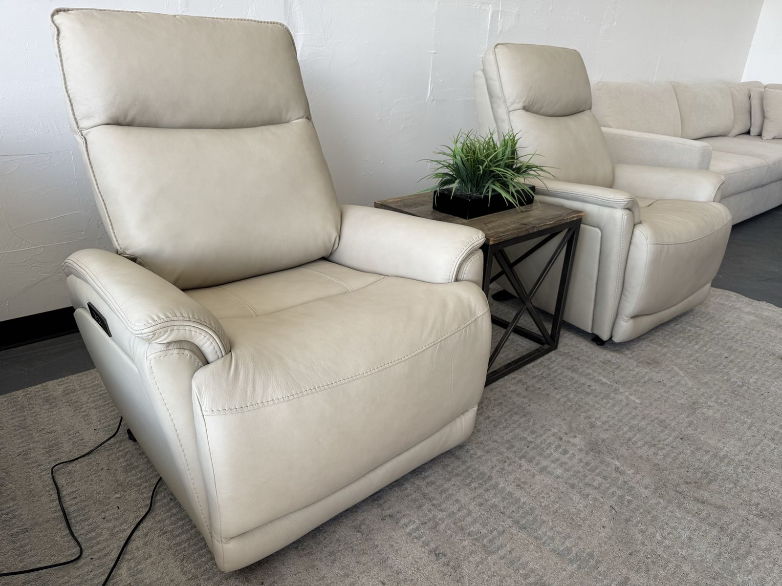LIKE NEW COSTCO LEATHER POWER RECLINER CHAIR SET