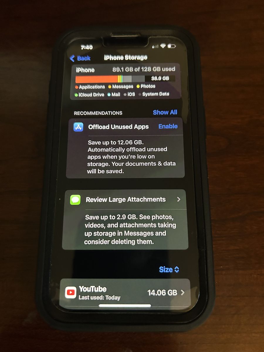 iPhone 16e- Unlocked