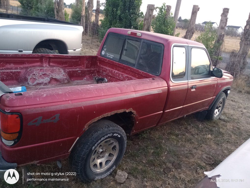 scrap truck Ford Mazda ranger B2500 no title 