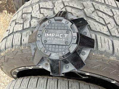 Universal 5 lug impact wheels 22x12