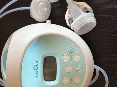 Breast pump