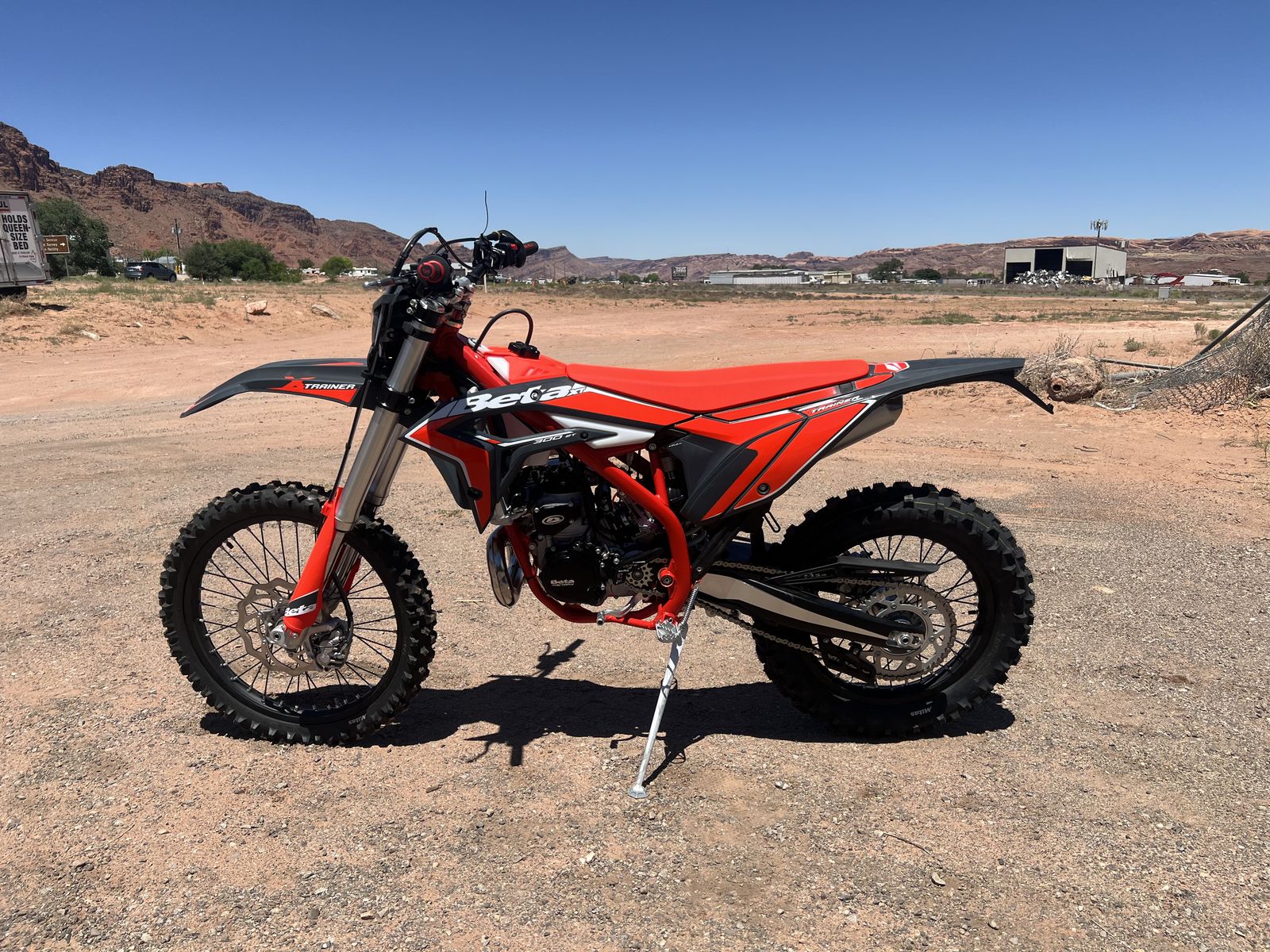 2026 BETA X-TRAINER 300 2T