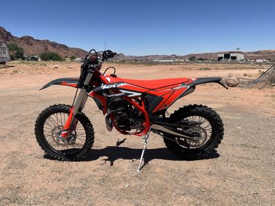 2026 BETA X-TRAINER 300 2T
