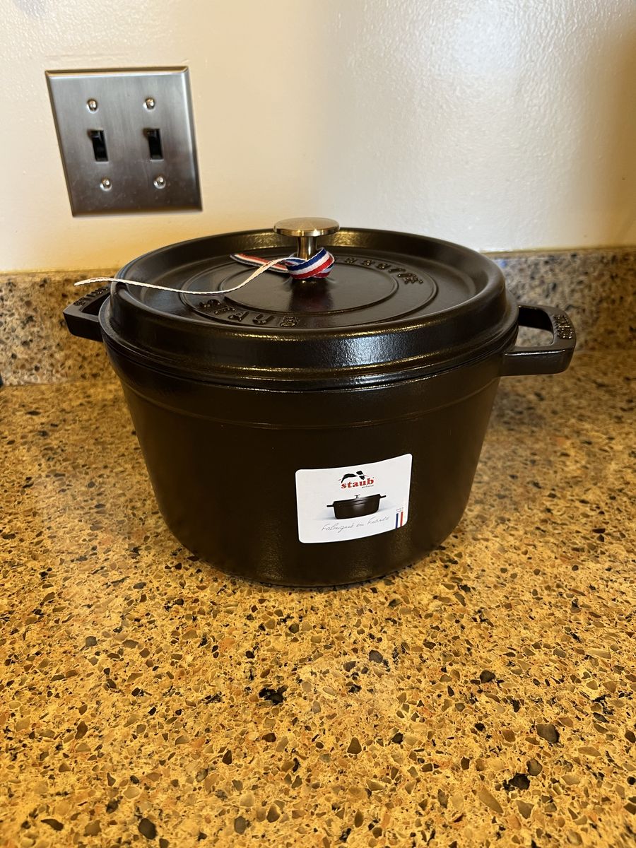 Staub La Cocotte 4 Qt Round Cast Iron Dutch Oven - Matte Black - Made in France