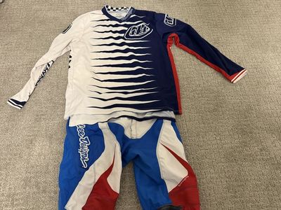 Troy Lee Designs Motocross Gear Set Jersey and Pants Blue White Red