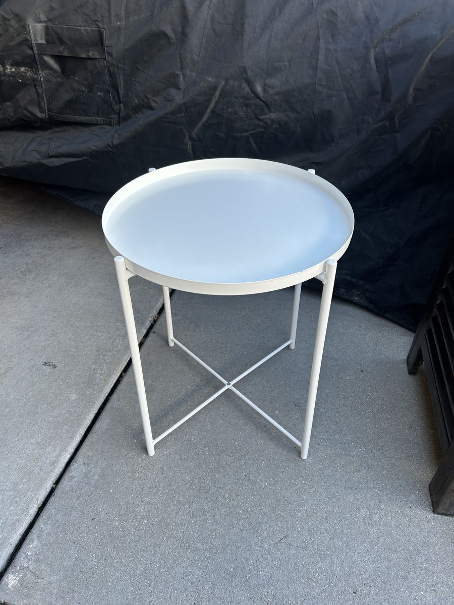 Outdoor Reversible Table White Steel