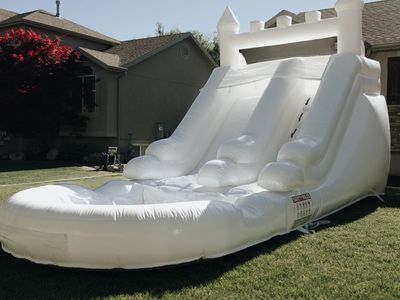 All White Water Slide + Toddler Bounce House 🤍