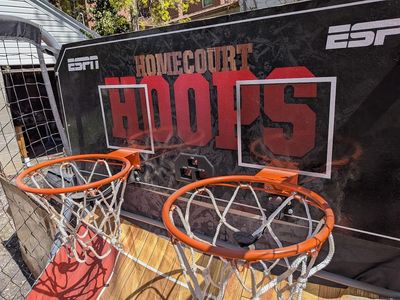 ESPN Home court hoops basketball game with two basketballs - works great