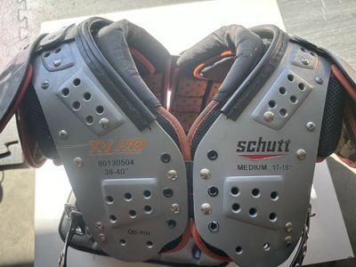 Schutt Varsity XV HD Football Shoulder Pads
