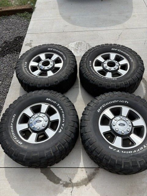FORD Super Duty tires & Wheels 8X170 37X12.50-R18