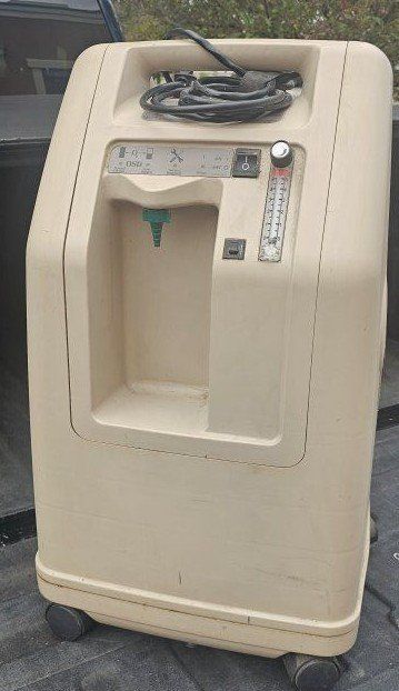 DeVille 5L Oxygen Concentrator