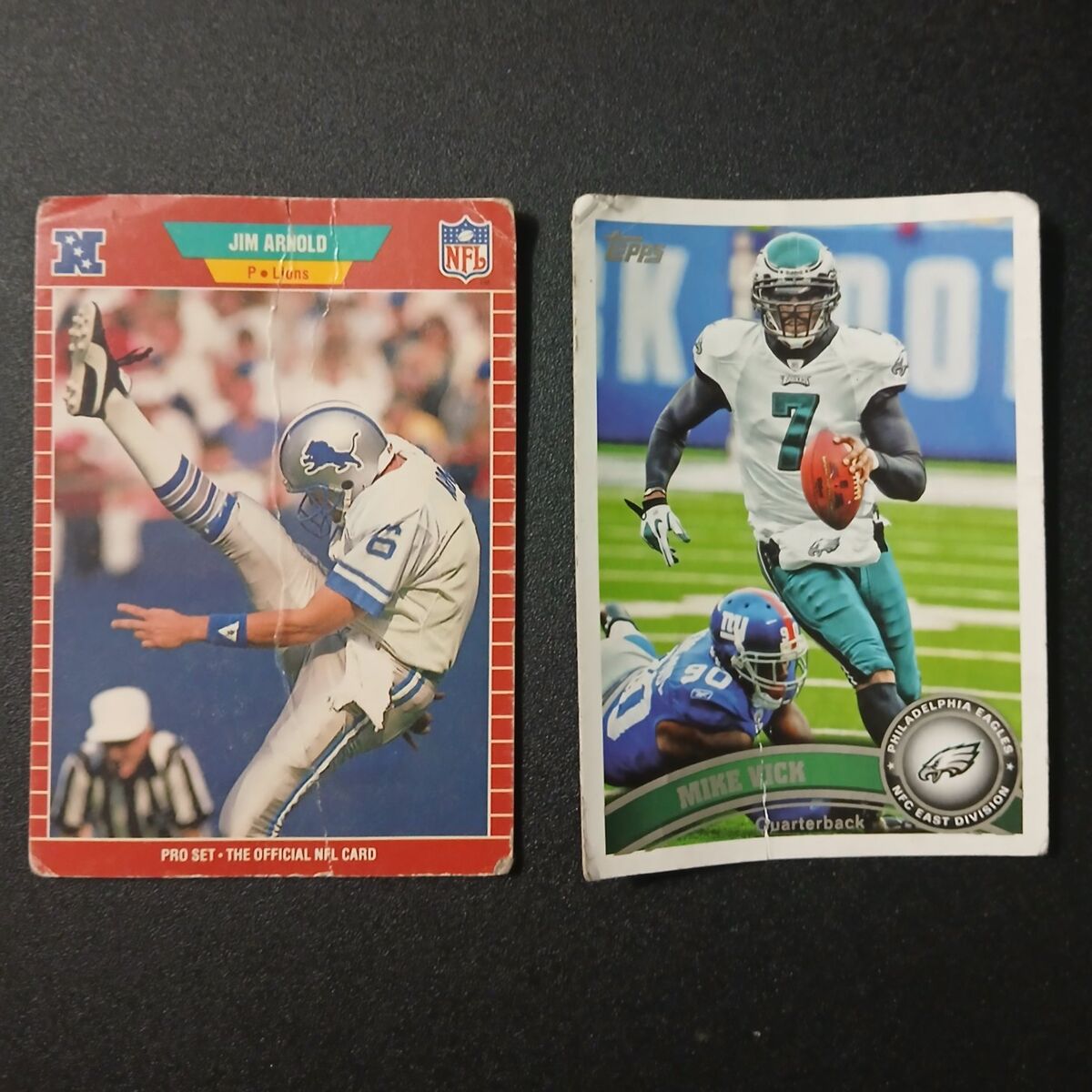 1989 Jim Arnold, 2011 Mike Vick Football Cards