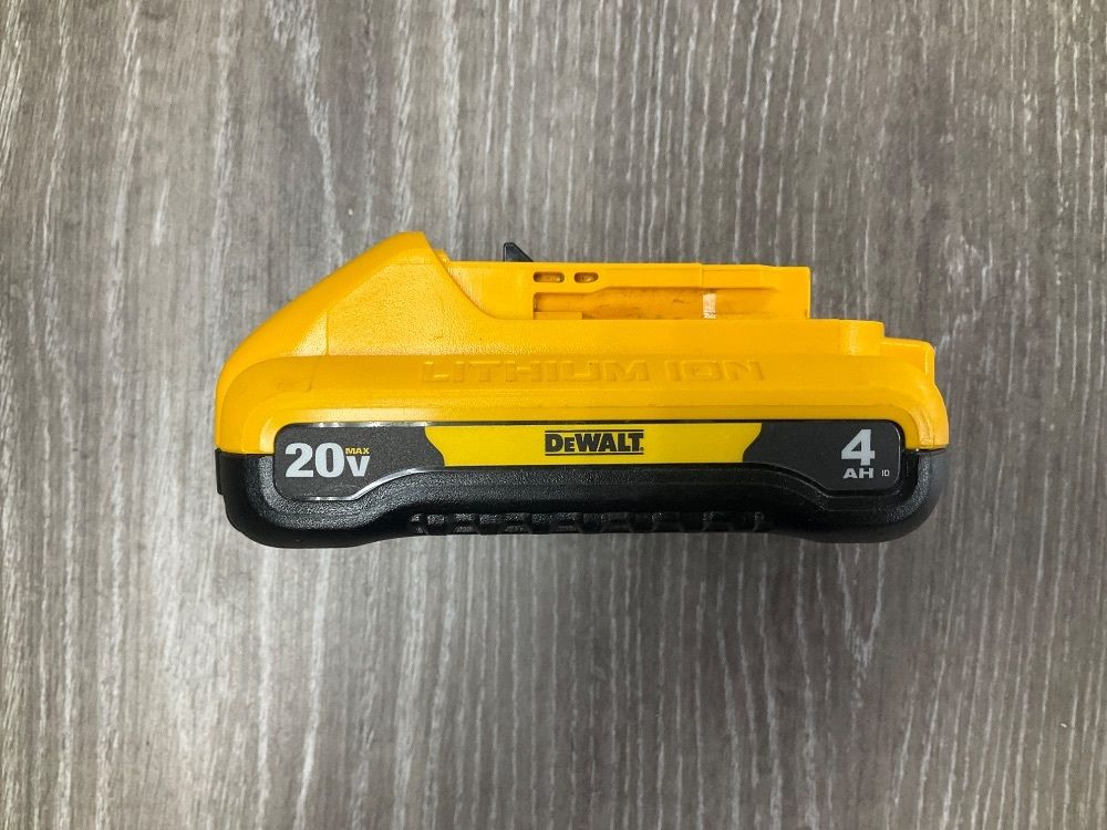 DEWALT DCB204 4.0AH BATTERY