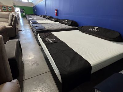 Mattress Warehouse | Queen Mattresses Starting at $125