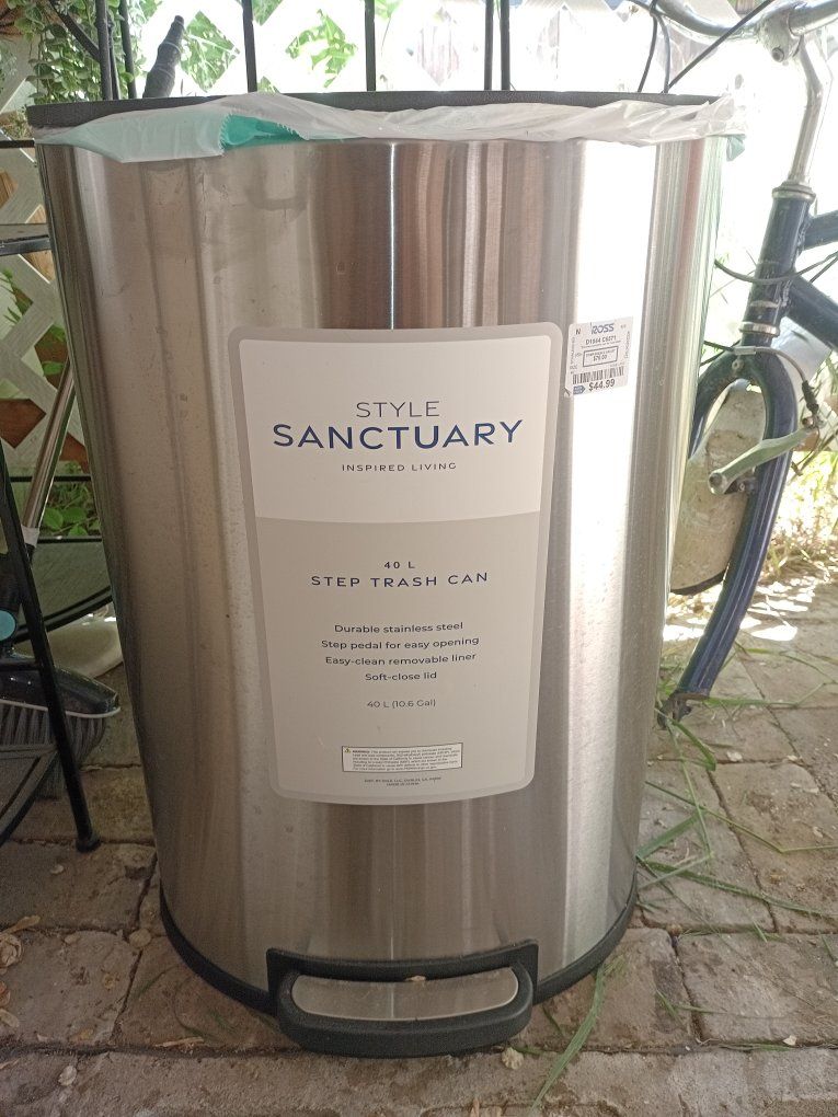 garbage can