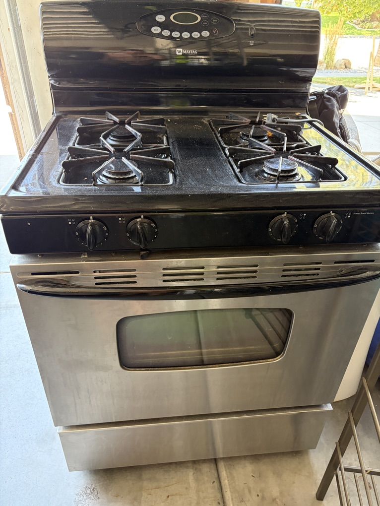 30 Maytag Gas Range
