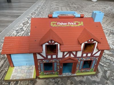 Vintage Fisher-Price Tudor House 952 Playset Made In USA