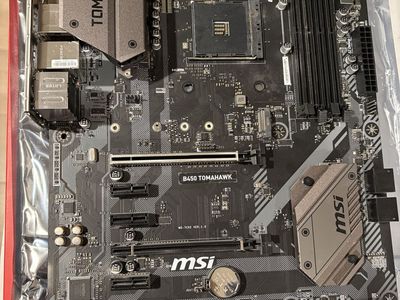 MSI B450 Tomahawk