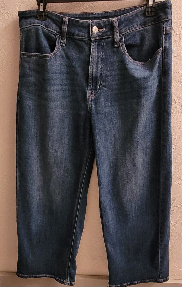 Old Navy Mid-Rise Wow Baggy Wide-Leg Jeans size 8