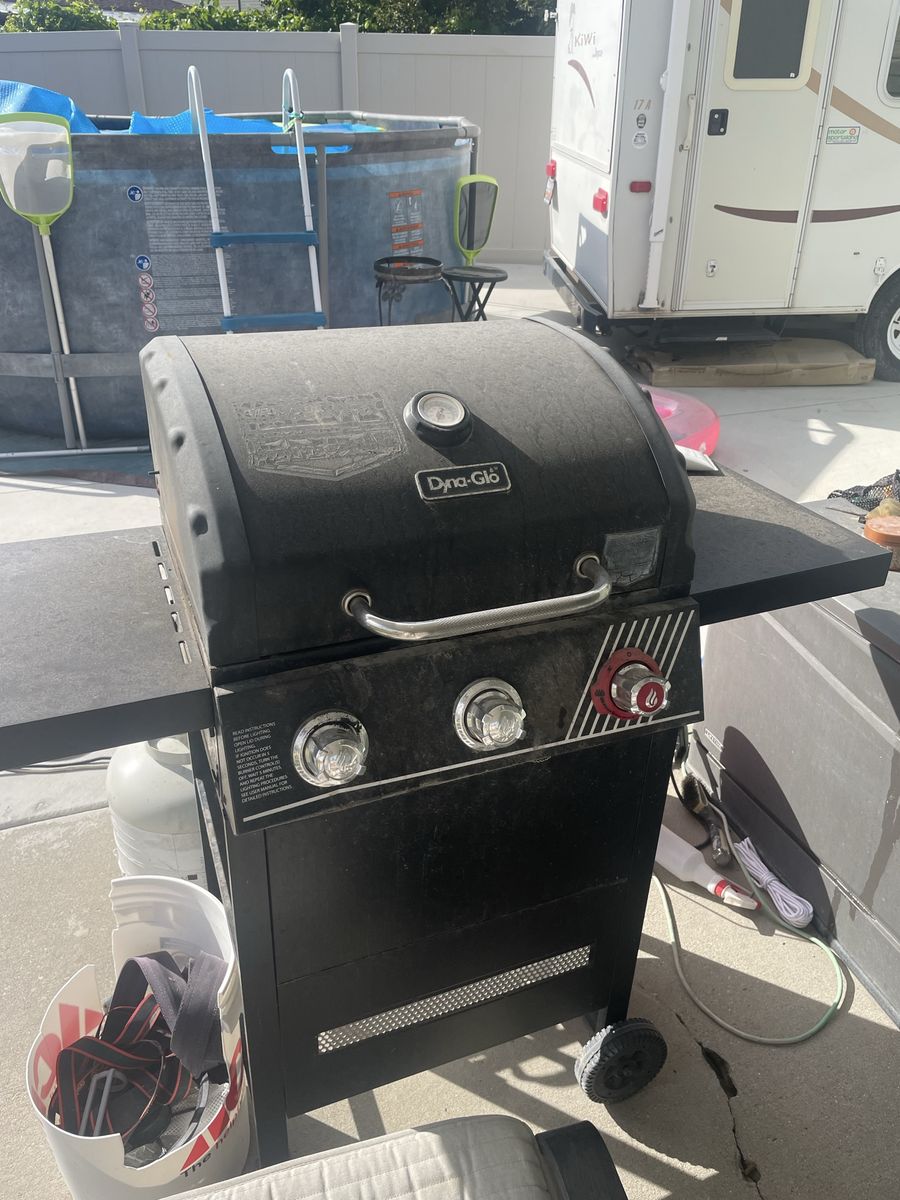 Dyna-Glo Compact 2-Burner Propane Gas Grill with Side Tables
