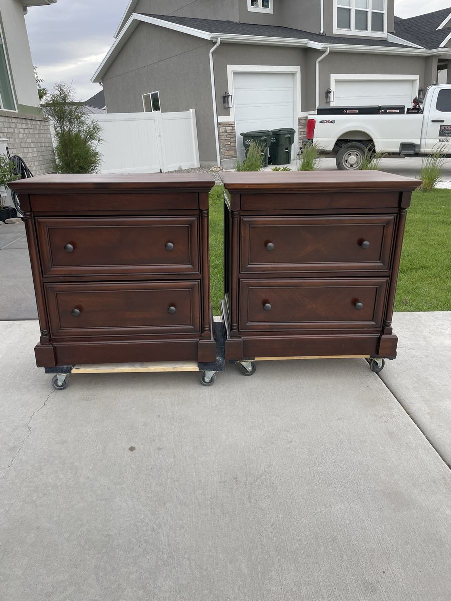Walnut XL nightstands