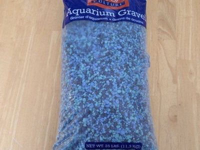 Aquarium gravel, light
