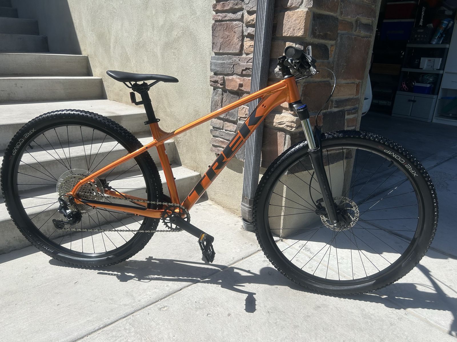 Trek Marlin 6 - Medium 29”
