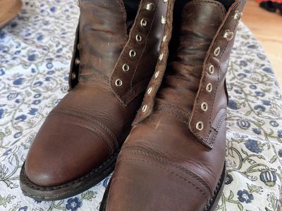 Thursday boot club men’s 7.5 captain adobe