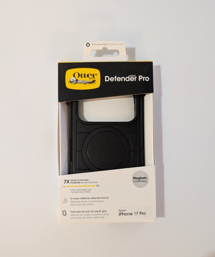 OtterBox Defender Series Pro Case for iPhone 17 Pro - Black (New)
