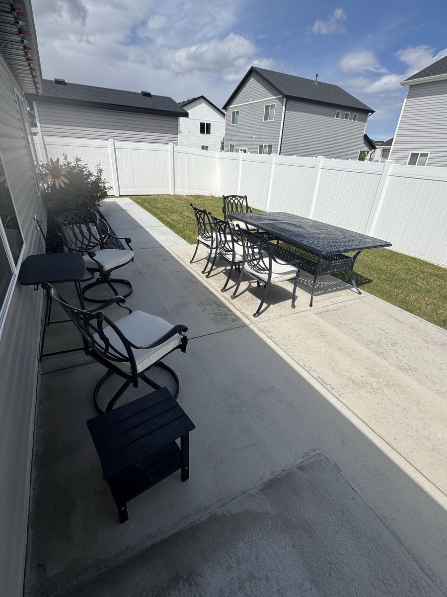 RC Willy Patio Set asking only $1000