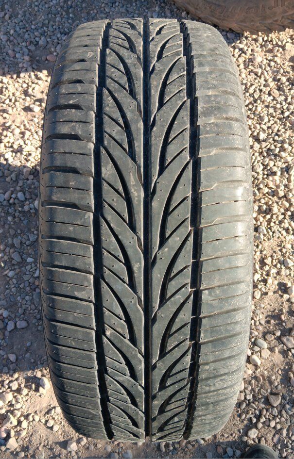 275-45-20 Fuzion ZRI Tire