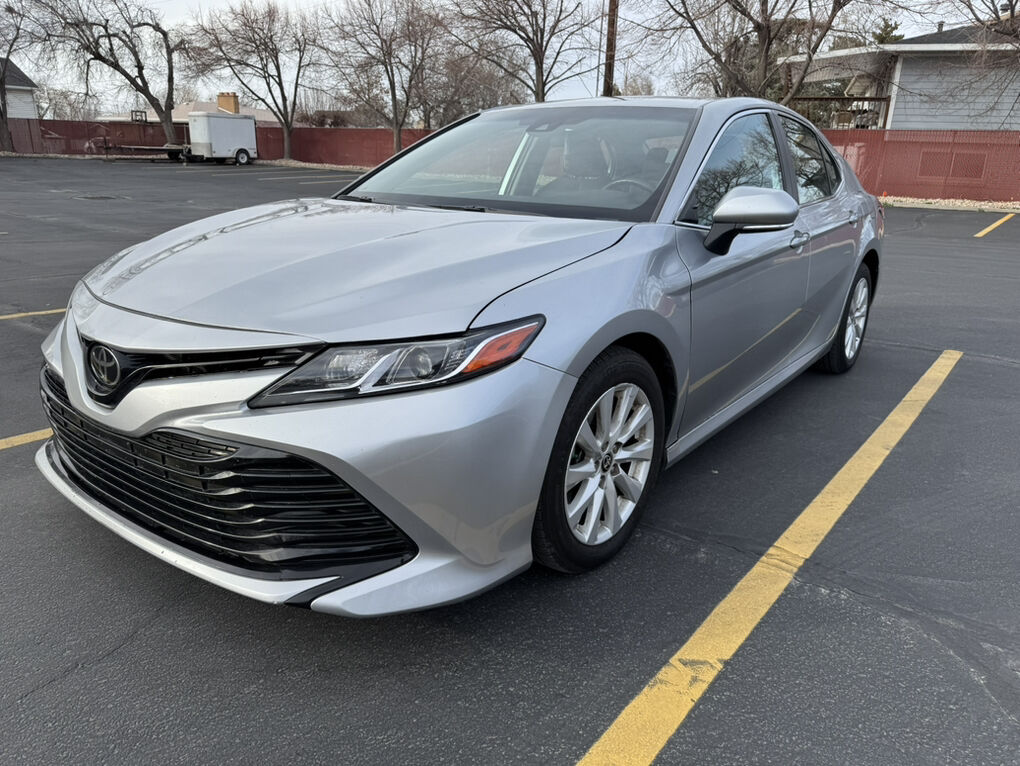 2020 TOYOTA CAMRY LE