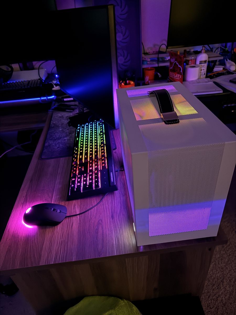 Custom Built SFF Gaming PC - ZOTAC GAMING GeForce RTX full setup