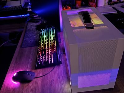 Custom Built SFF Gaming PC - ZOTAC GAMING GeForce RTX full setup