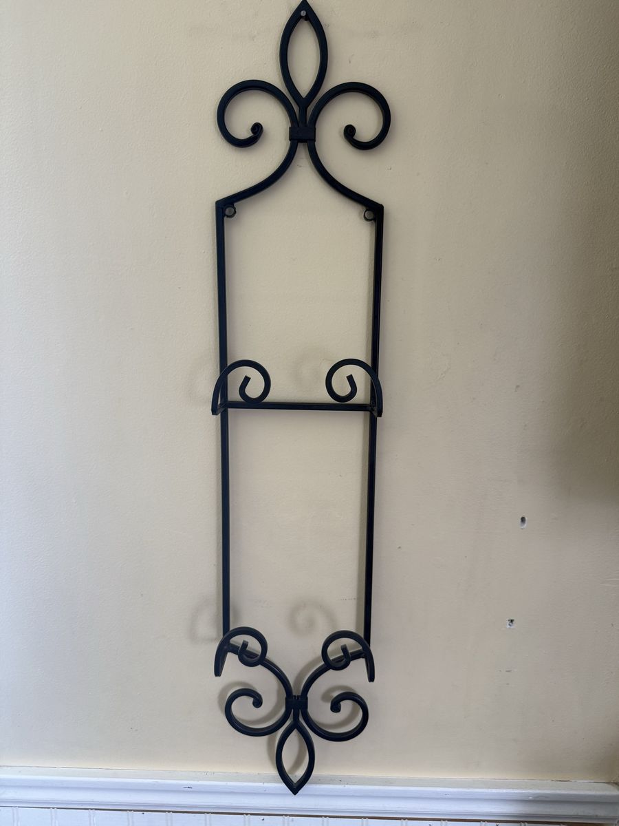 Decorative Black Wrought Iron Wall Hanging Sconce/Plant Holder - Scroll Design