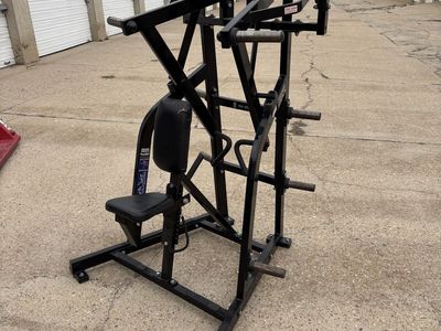 Hammer Strength Low Row Back Machine