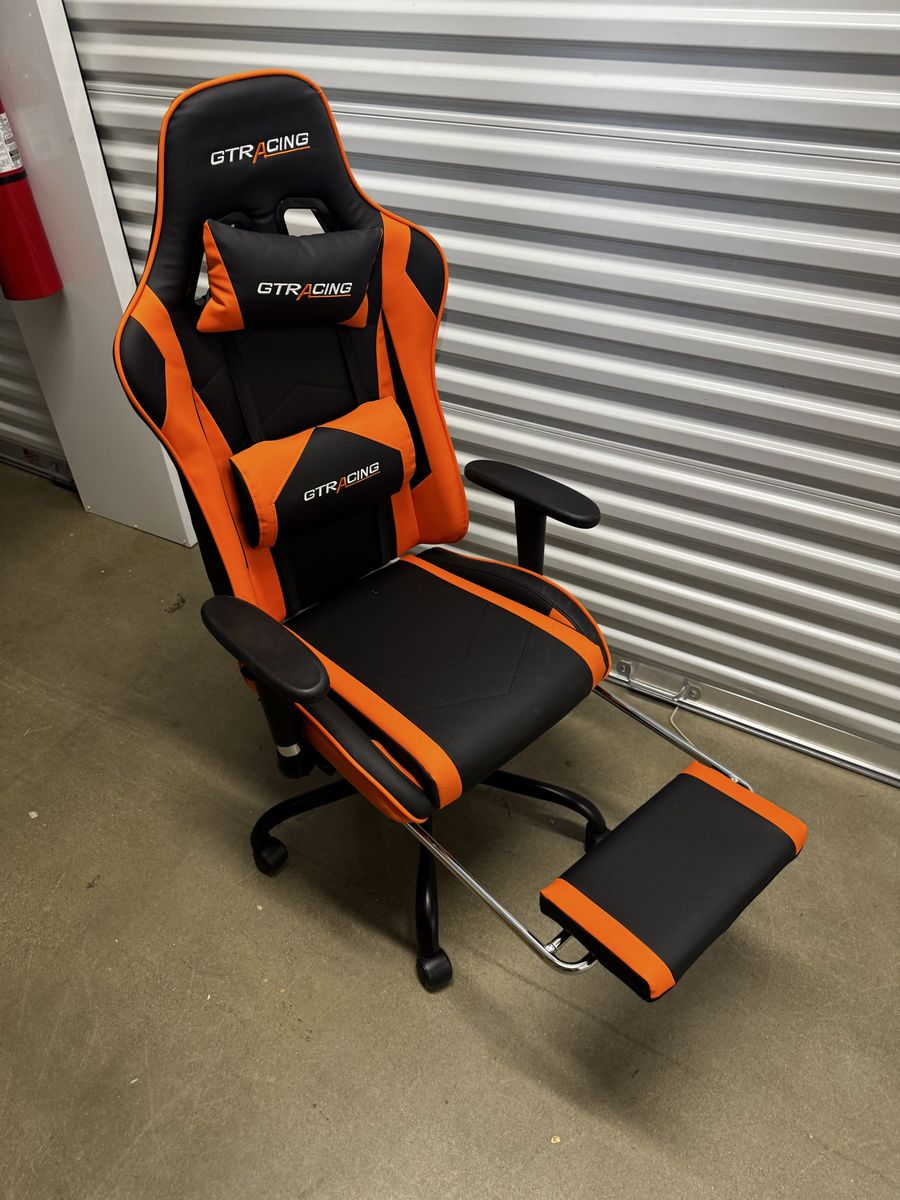 GTRACING Gaming Chair w/ Footrest - Black & Orange Ergonomic Recliner - NEW