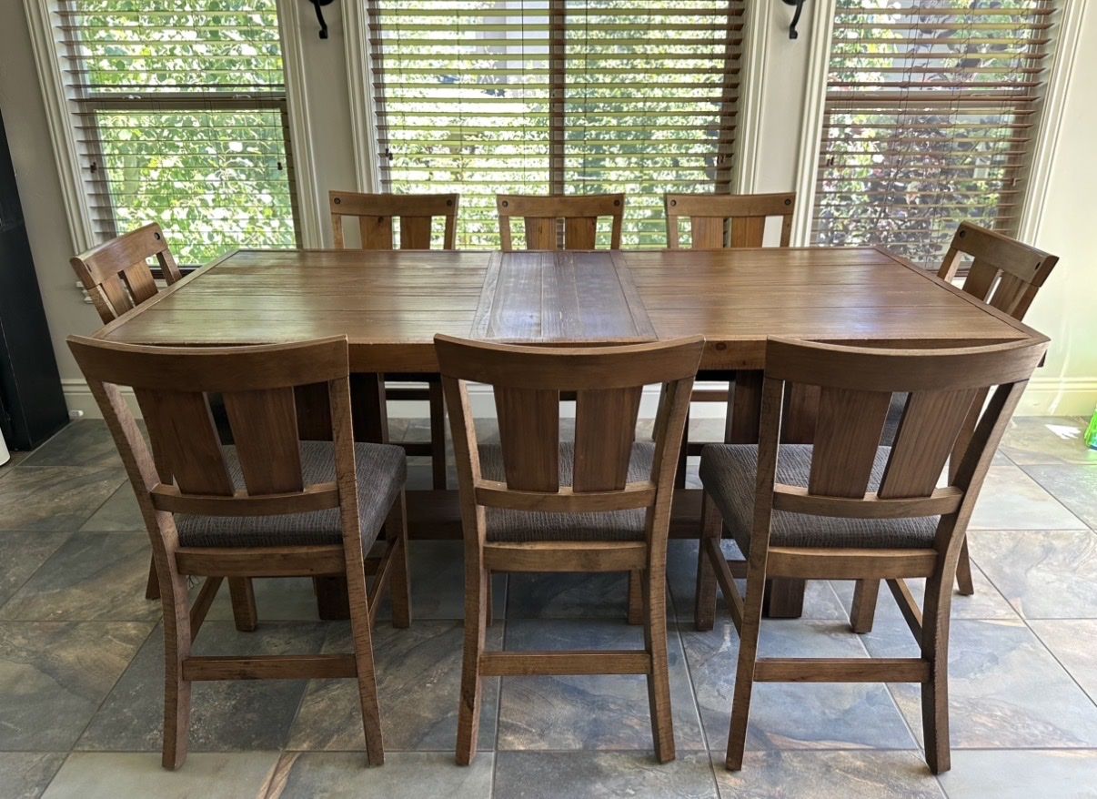 Counter Height Dining Room/Kitchen table