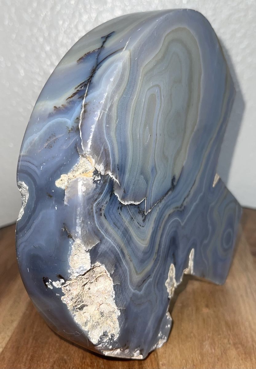 Main image 2
