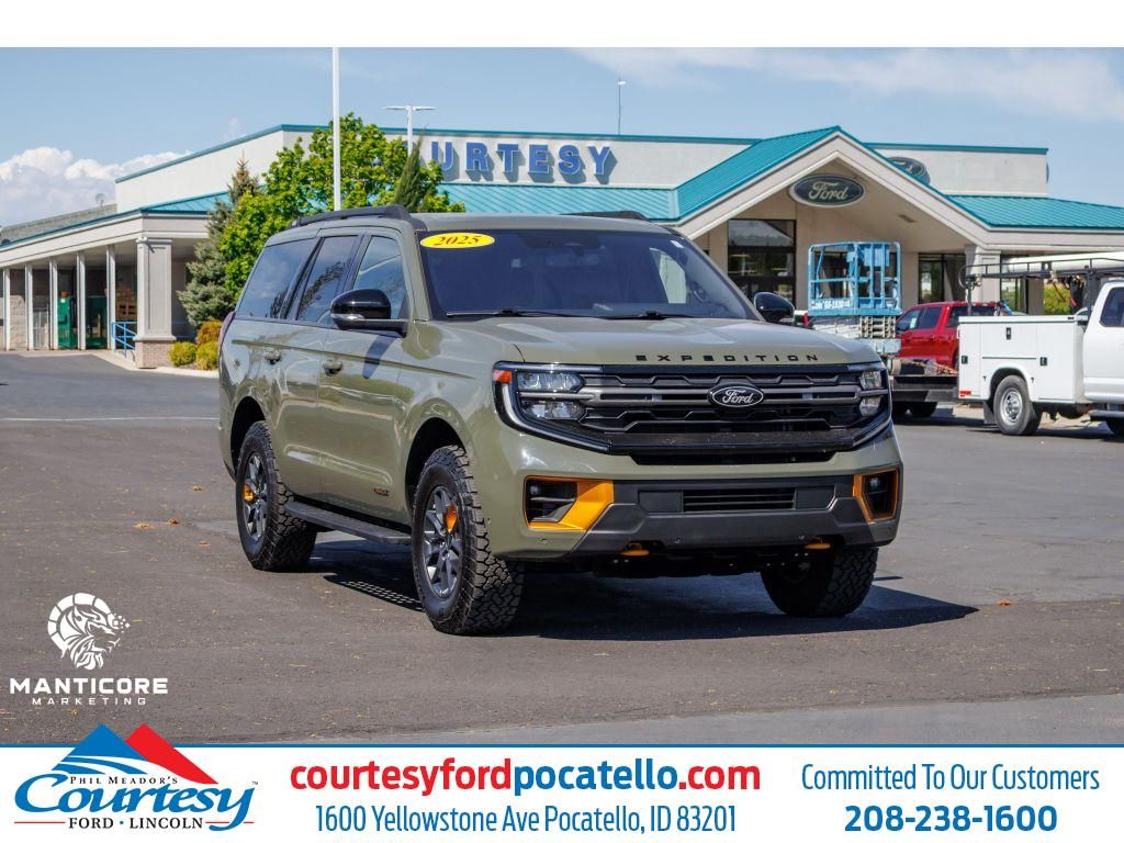 2025 Ford Expedition Tremor