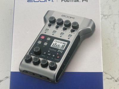 Zoom Podtrack P4 For Podcast