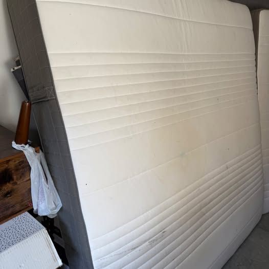 IKEA HAUGSVAR King Mattress - Hybrid Springs + Memory Foam