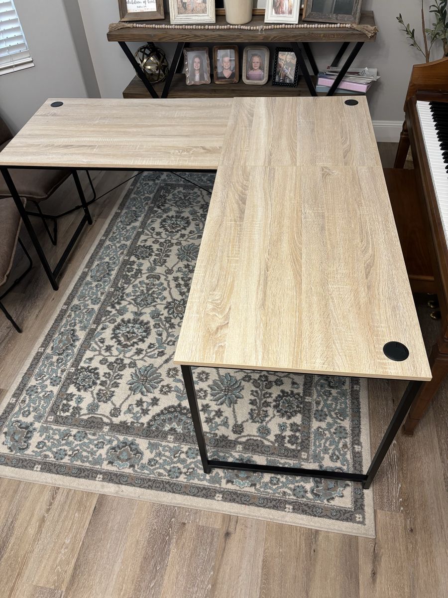 Modern Wood Finish L-Shaped Corner Computer Desk with Metal Frame