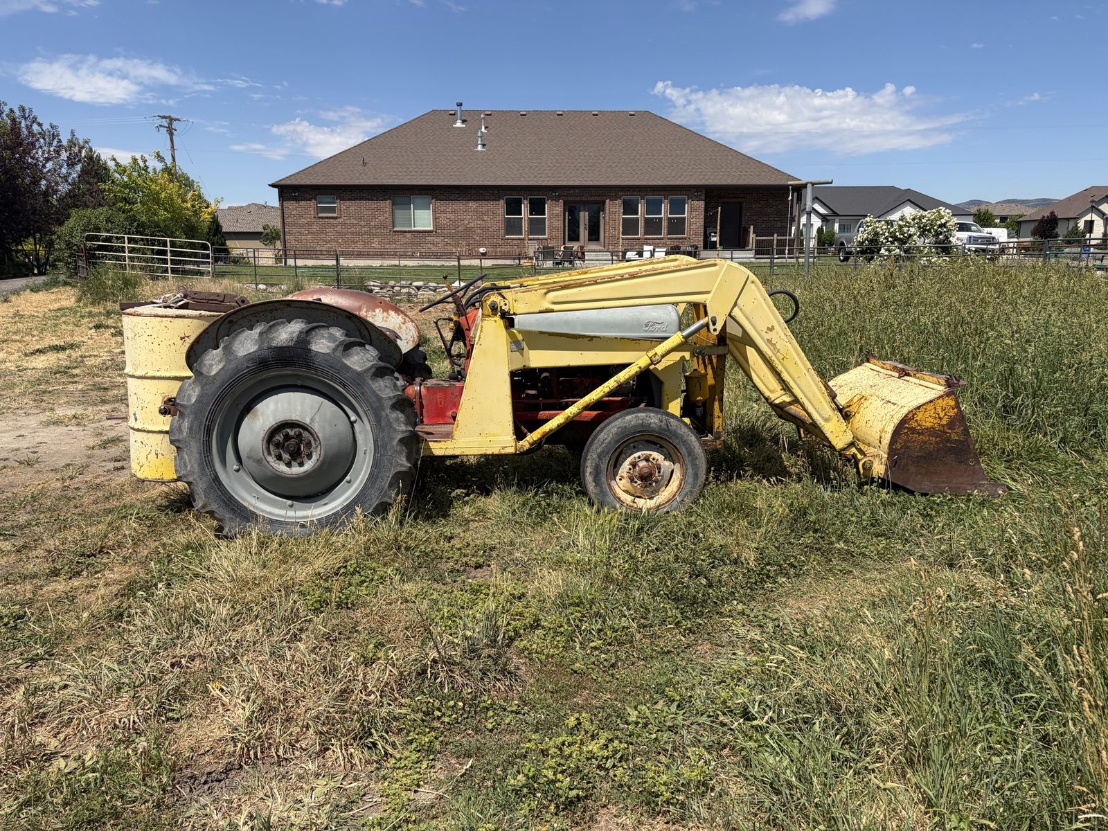 Ford tractor