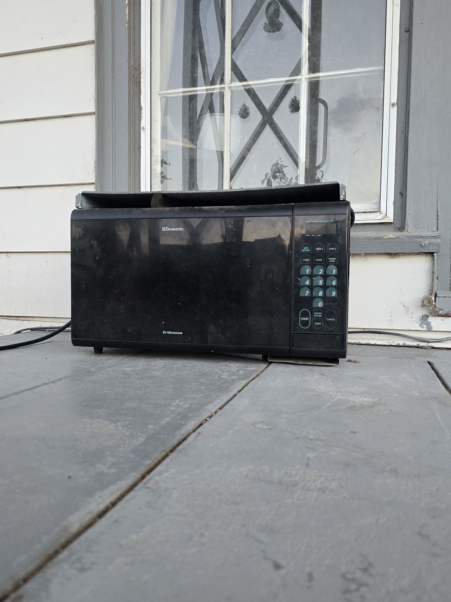 Microwave