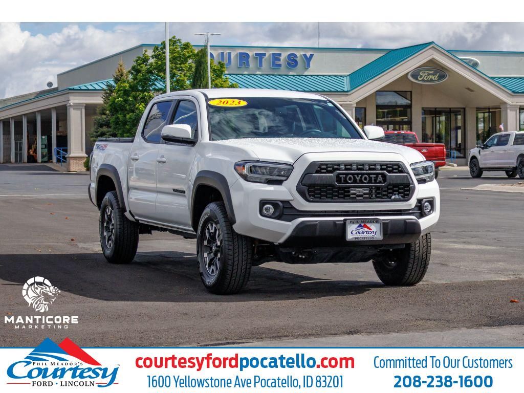 2023 Toyota Tacoma TRD Off-Road