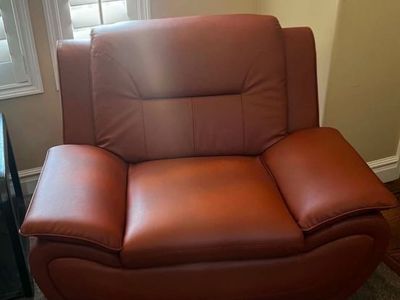 PonLiving Oversize Modern Leather Armchair in Orange